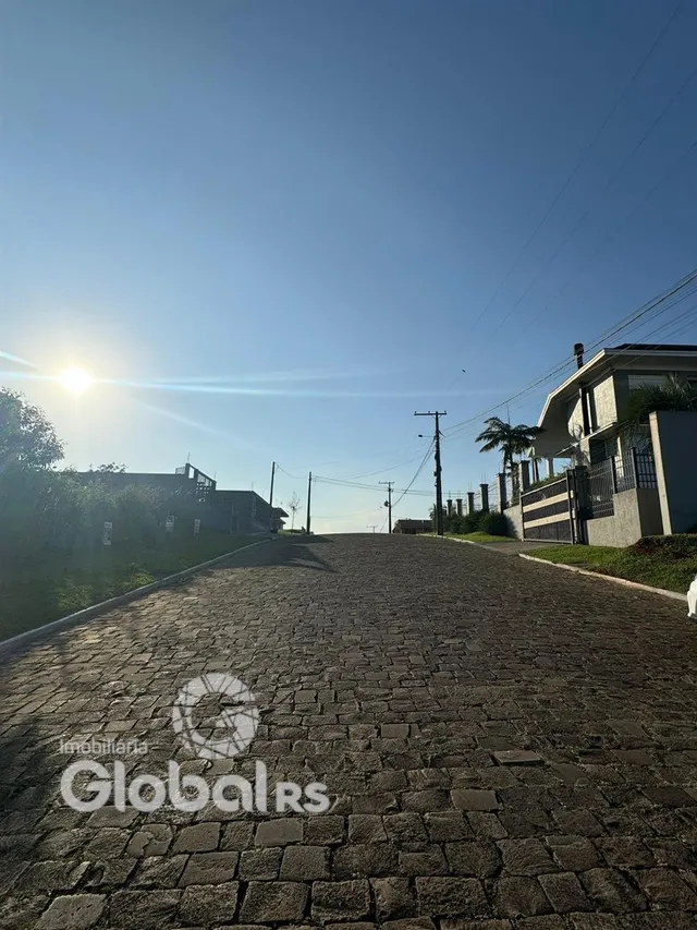 Vista da estrada de acesso à propriedade em Lajeado, Brasil.