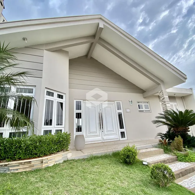 Casa com 3 dormitórios