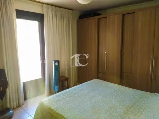Casa com 6 dormitórios, foto 12