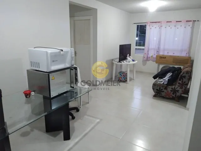 Apartamento com 2 dormitórios, foto 2