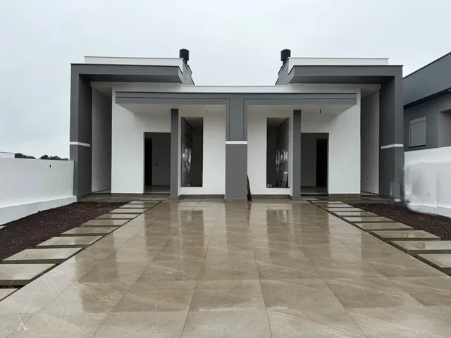 Casa geminada com 3 dormitórios