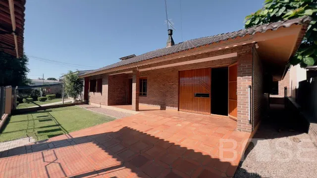Casa com 3 dormitórios