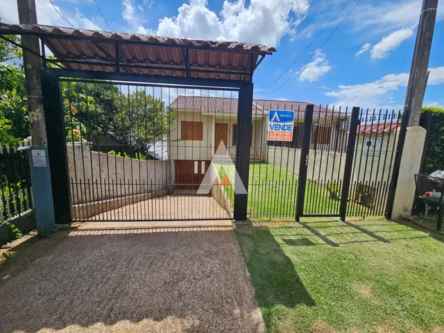 Casa geminada com 2 dormitórios