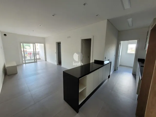 Apartamento com 2 dormitórios, foto 2