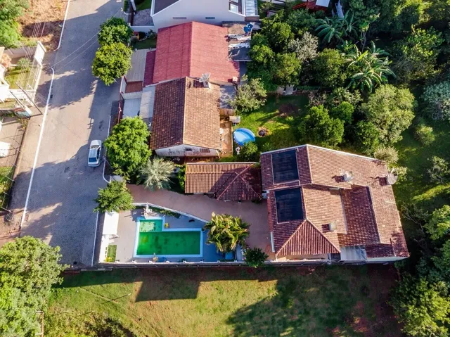Casa com 5 dormitórios, foto 2