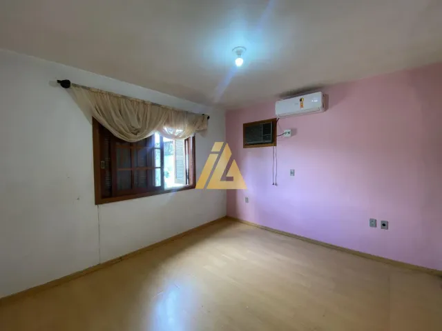 Casa com 4 dormitórios, foto 5