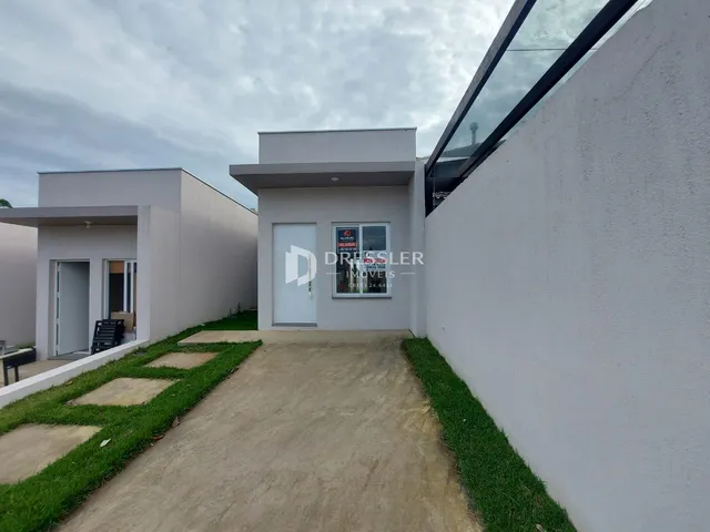 Fachada de uma residência moderna em Lajeado, Brasil.
