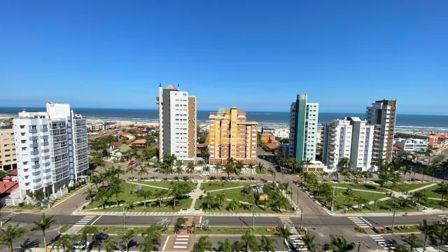 Apartamento com 4 dormitórios, foto 3