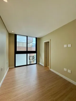 Apartamento com 4 dormitórios, foto 30