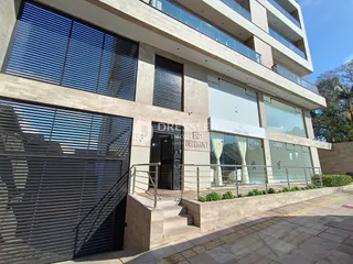 Fachada de um prédio residencial em Lajeado, Brasil.