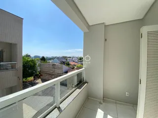 Vista da varanda com vista para a paisagem.