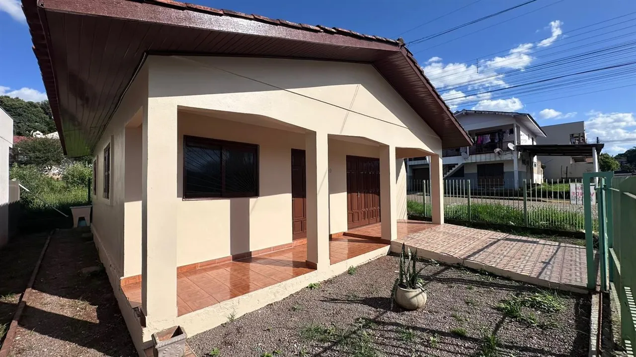 Casa com 1 dormitório, foto 1