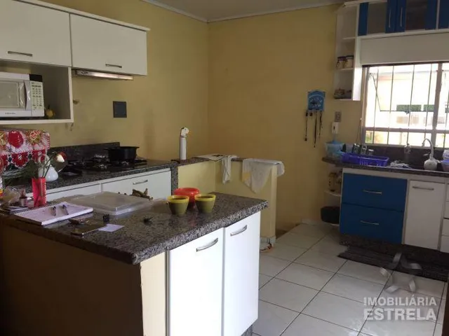 Casa com 4 dormitórios, foto 2