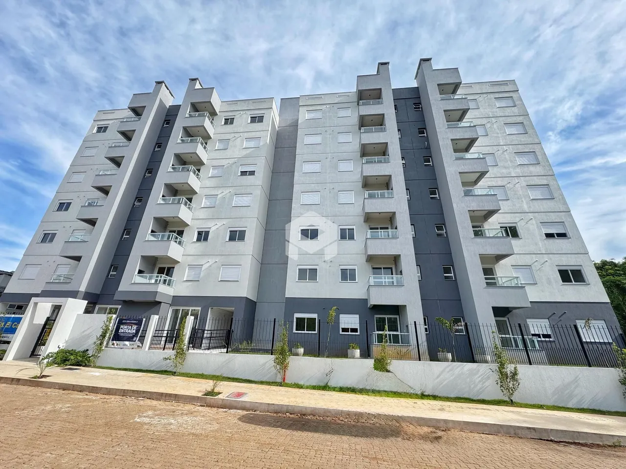 Fachada de um prédio residencial em Lajeado, Brasil.