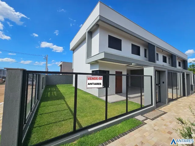 Sobrado com 3 dormitórios