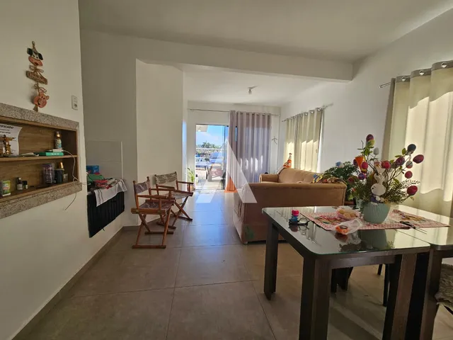 Casa com 3 dormitórios, foto 2