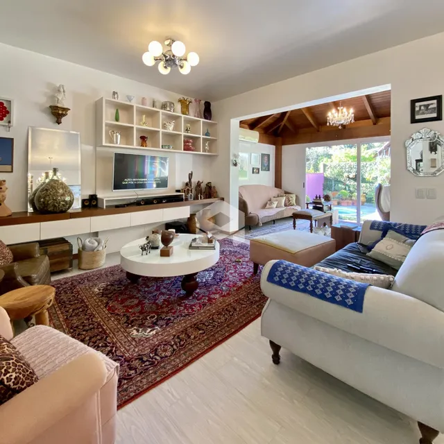 Casa com 4 dormitórios, foto 3