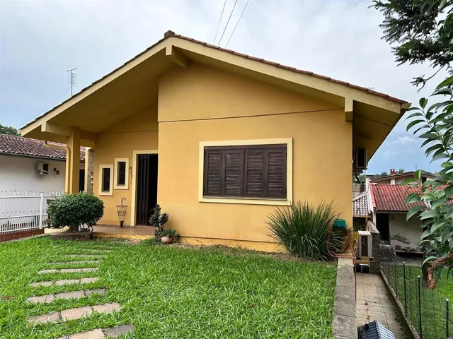 Casa com 3 dormitórios