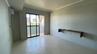 Apartamento com 2 dormitórios, foto 3