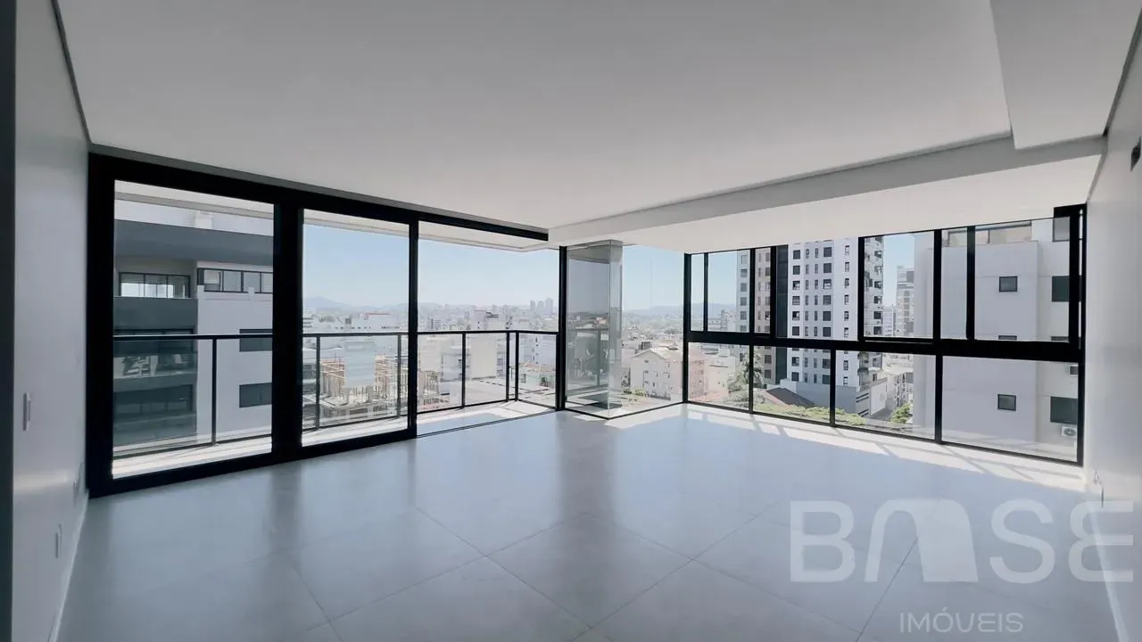 Apartamento com 3 dormitórios, foto 1