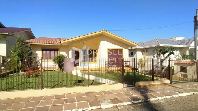 Casa com 5 dormitórios, foto 2