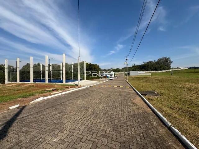 Vista da entrada de uma propriedade em Lajeado, Brasil.