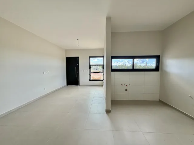 Hall de entrada de um imóvel em Lajeado, Brasil.