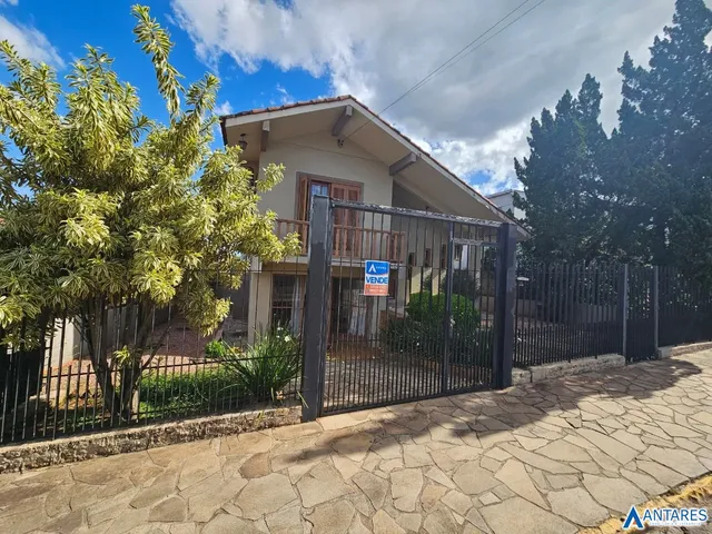 Casa com 3 dormitórios