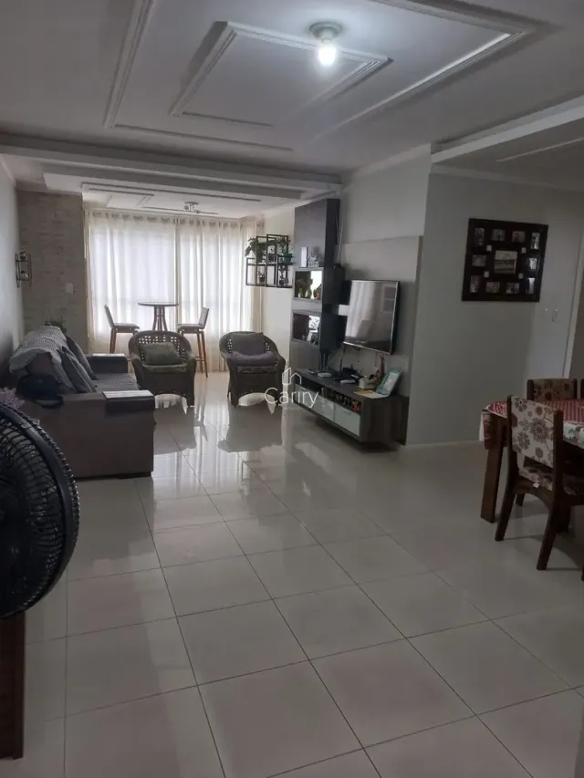 Apartamento com 2 dormitórios