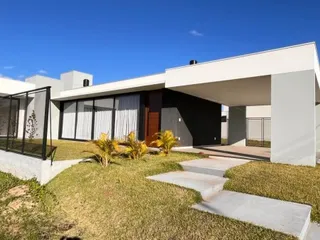 Casa com 3 dormitórios