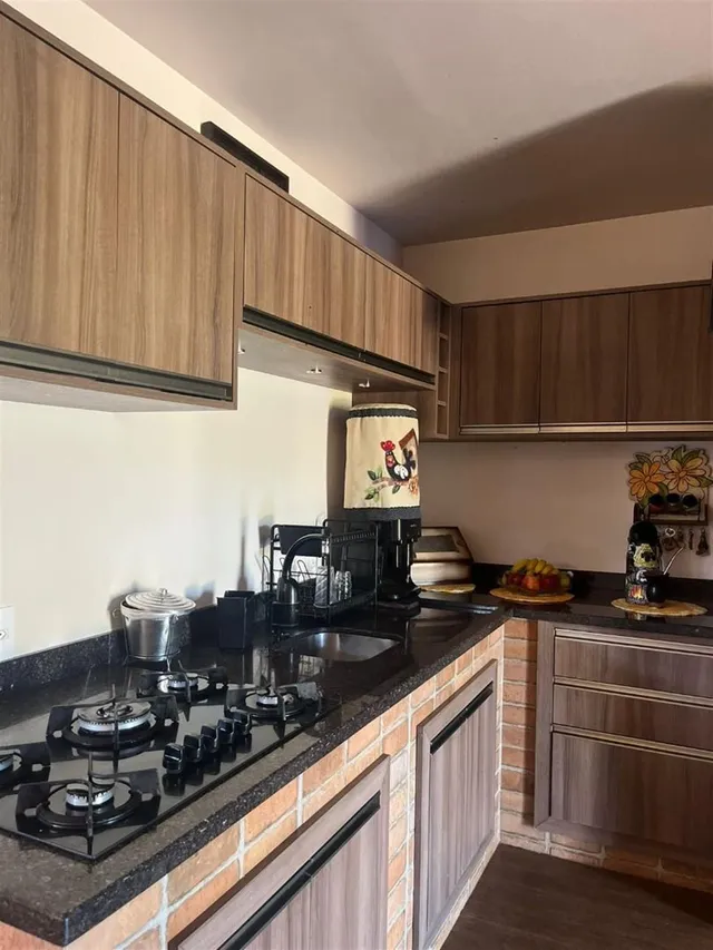 Casa com 4 dormitórios, foto 4