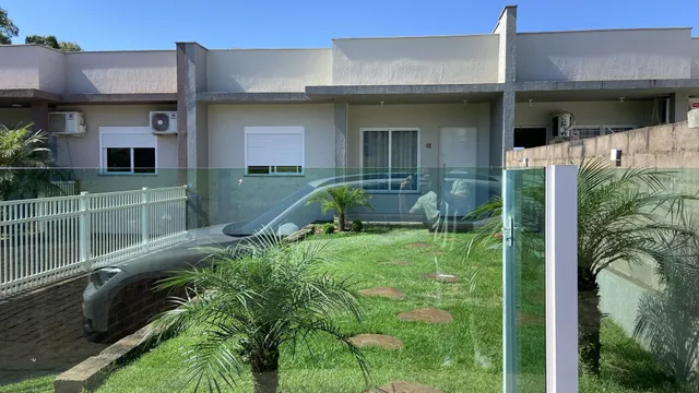 Casa geminada com 2 dormitórios, foto 2