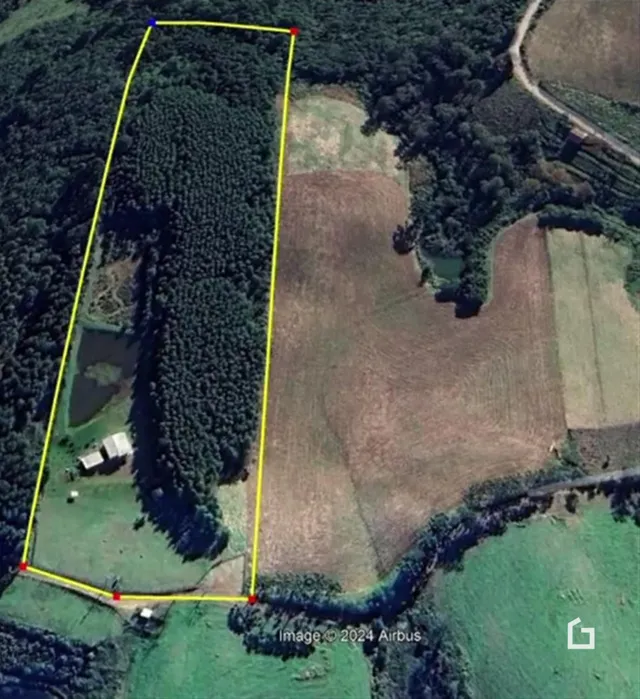 Área rural com 2 dormitórios