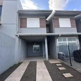 Fachada de um prédio residencial em Lajeado, Brasil.