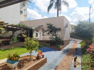 Casa com 4 dormitórios, foto 2