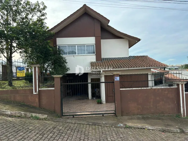Casa com 3 dormitórios