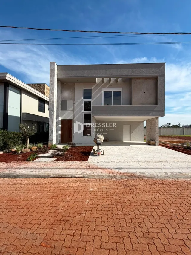 Casa com 3 dormitórios