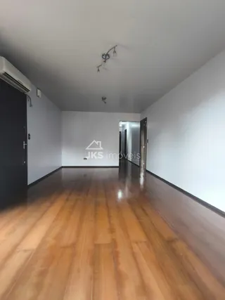 Apartamento com 3 dormitórios, foto 2