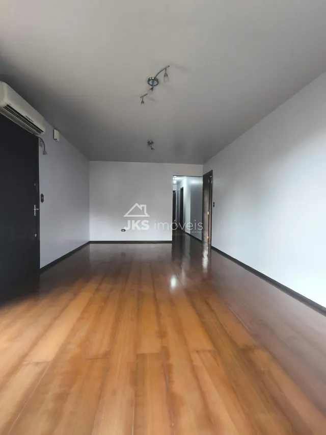 Apartamento com 3 dormitórios, foto 2