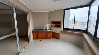 Apartamento com 3 dormitórios, foto 4