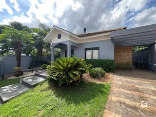 Casa com 3 dormitórios, foto 2