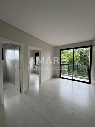 Apartamento com 2 dormitórios, foto 2