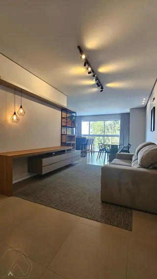 Apartamento com 3 dormitórios, foto 2
