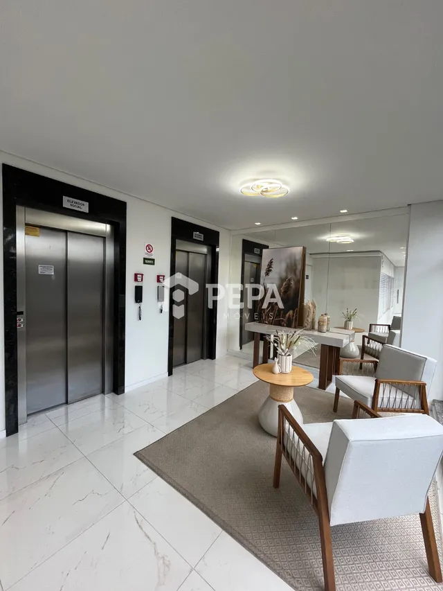 Apartamento com 2 dormitórios, foto 2