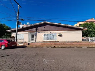 Fachada de uma casa residencial em Lajeado, Brasil.