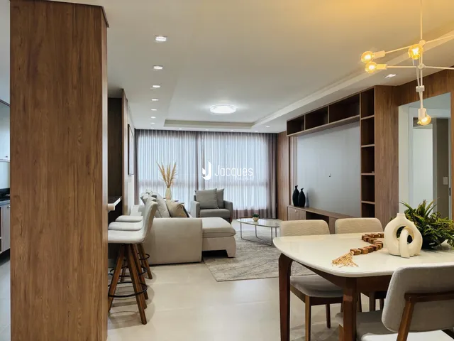 Apartamento com 3 dormitórios, foto 3
