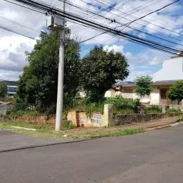 Vista da fachada de uma propriedade em Lajeado, Brasil.