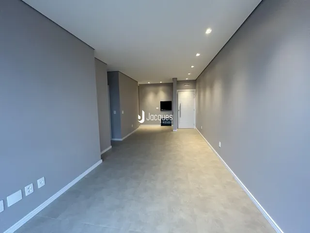 Apartamento com 2 dormitórios, foto 3