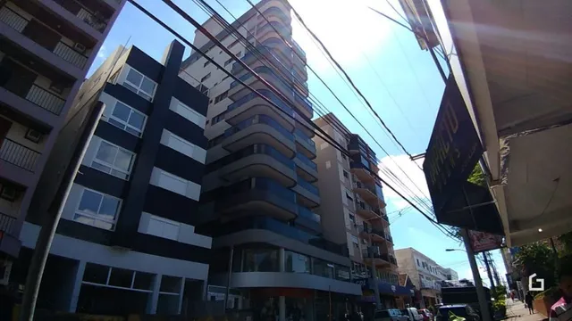 Vista da fachada de um edifício residencial em Lajeado, Brasil.
