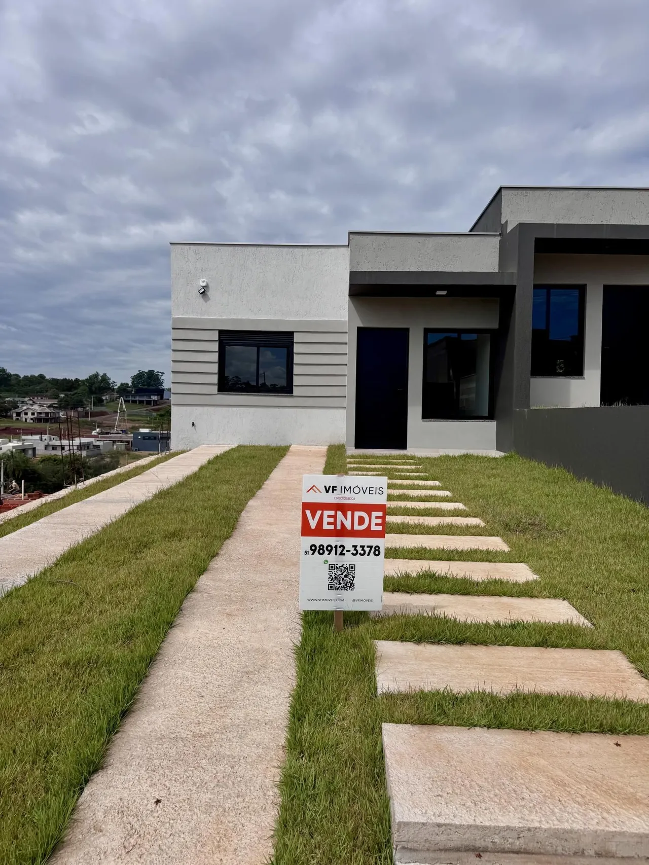 Casa geminada com 2 dormitórios, foto 1